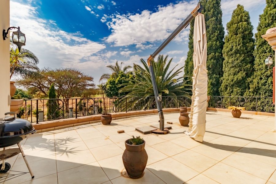 4 Bedroom Property for Sale in Blue Valley Golf Estate Gauteng