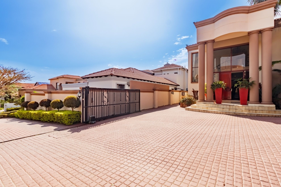 4 Bedroom Property for Sale in Blue Valley Golf Estate Gauteng