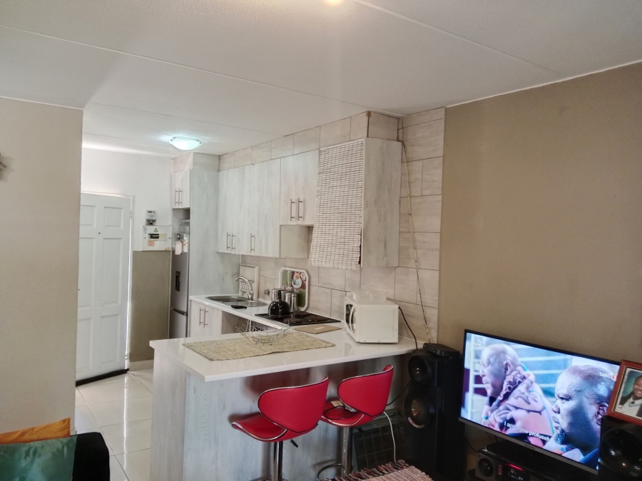 2 Bedroom Property for Sale in Florentia Gauteng
