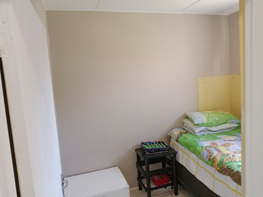 2 Bedroom Property for Sale in Florentia Gauteng