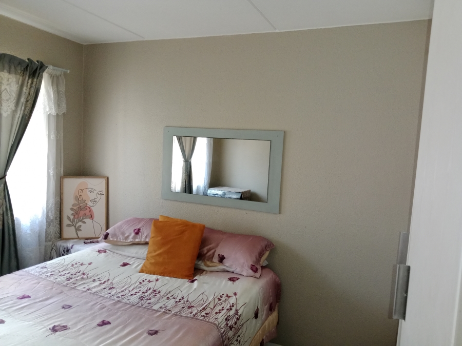 2 Bedroom Property for Sale in Florentia Gauteng
