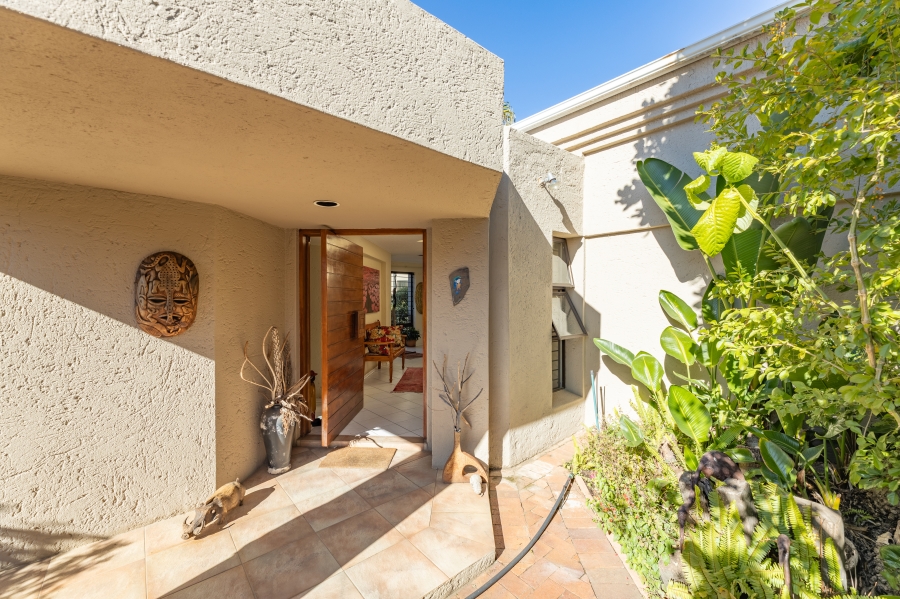 3 Bedroom Property for Sale in Lonehill Gauteng