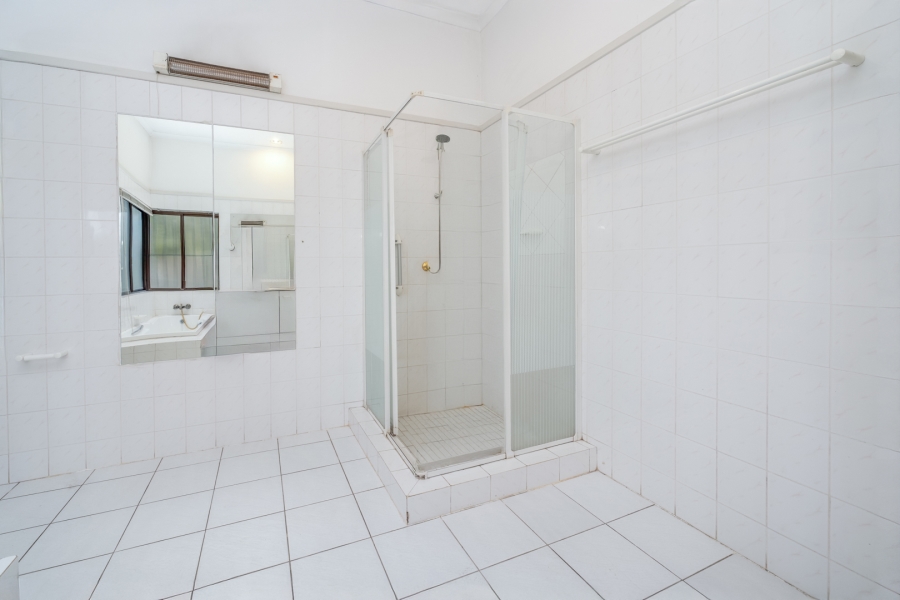 3 Bedroom Property for Sale in Lonehill Gauteng