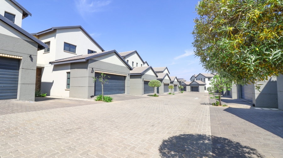 3 Bedroom Property for Sale in Craigavon Gauteng