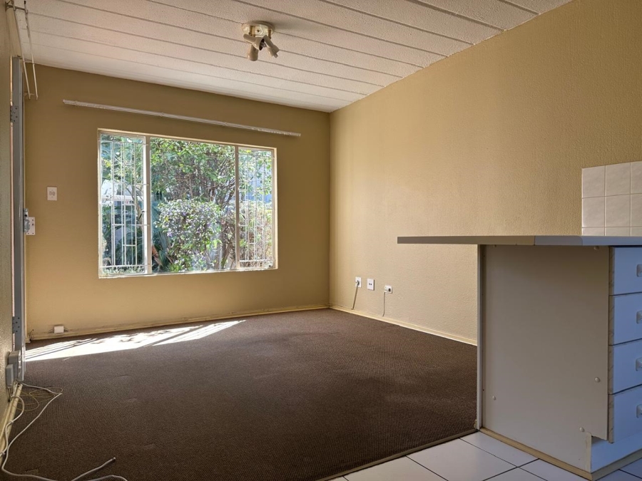 To Let 1 Bedroom Property for Rent in Eden Glen Gauteng