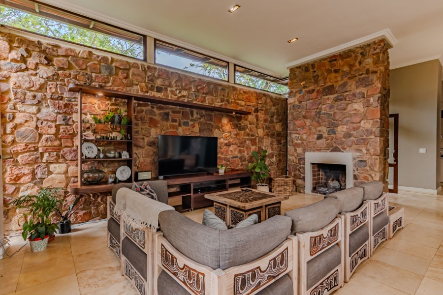 4 Bedroom Property for Sale in Waterkloof Gauteng