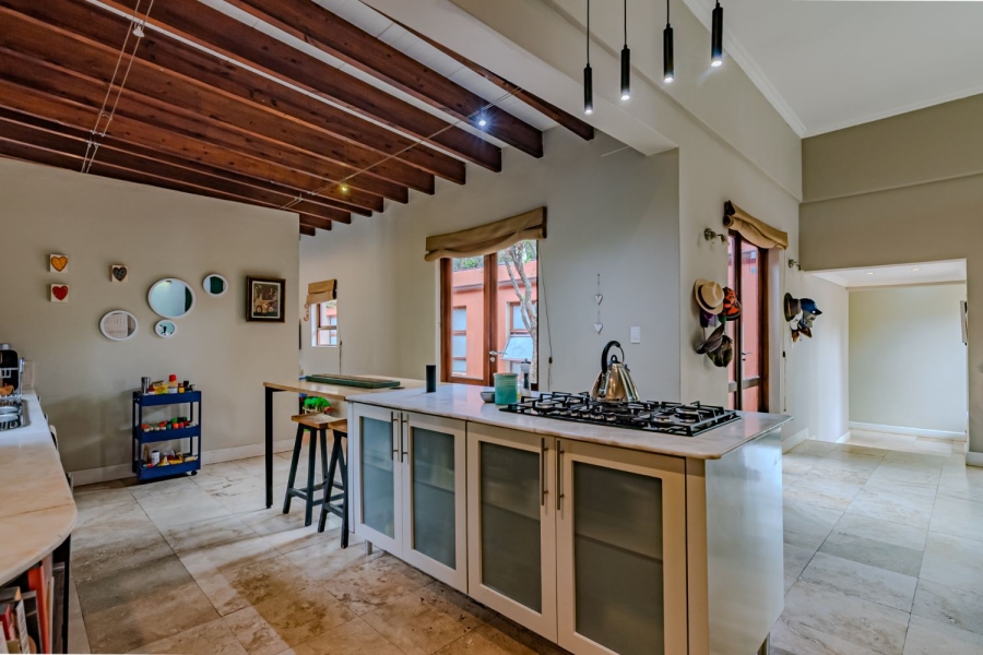 4 Bedroom Property for Sale in Waterkloof Gauteng