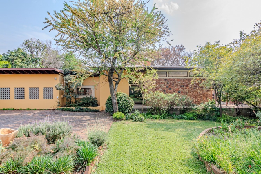 4 Bedroom Property for Sale in Waterkloof Gauteng