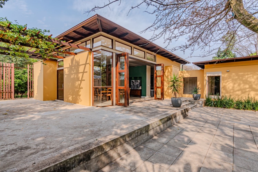 4 Bedroom Property for Sale in Waterkloof Gauteng