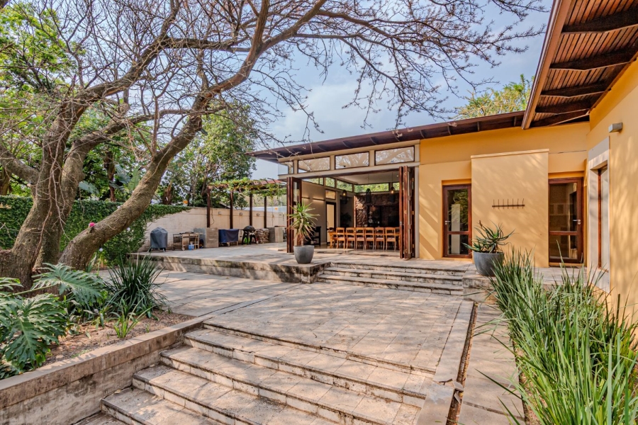 4 Bedroom Property for Sale in Waterkloof Gauteng