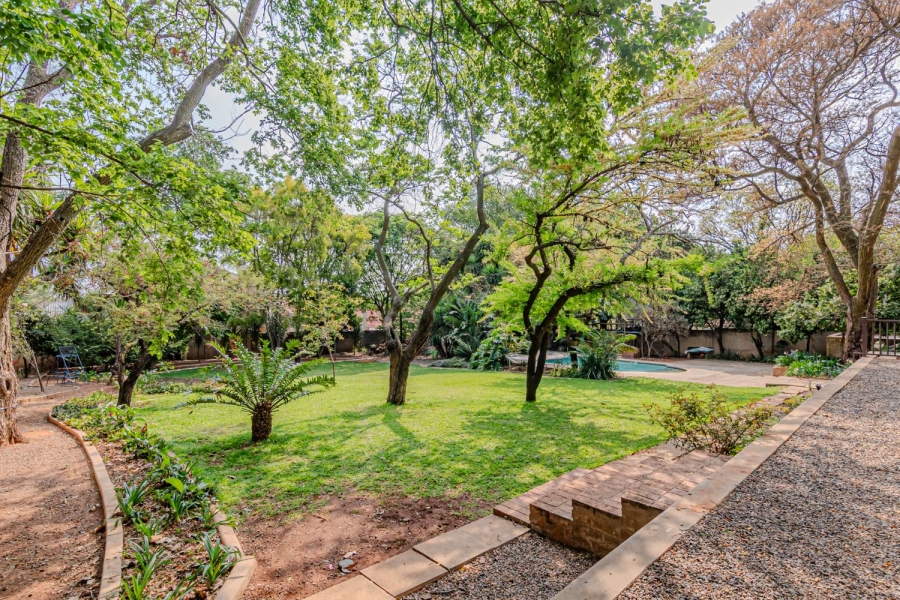 4 Bedroom Property for Sale in Waterkloof Gauteng