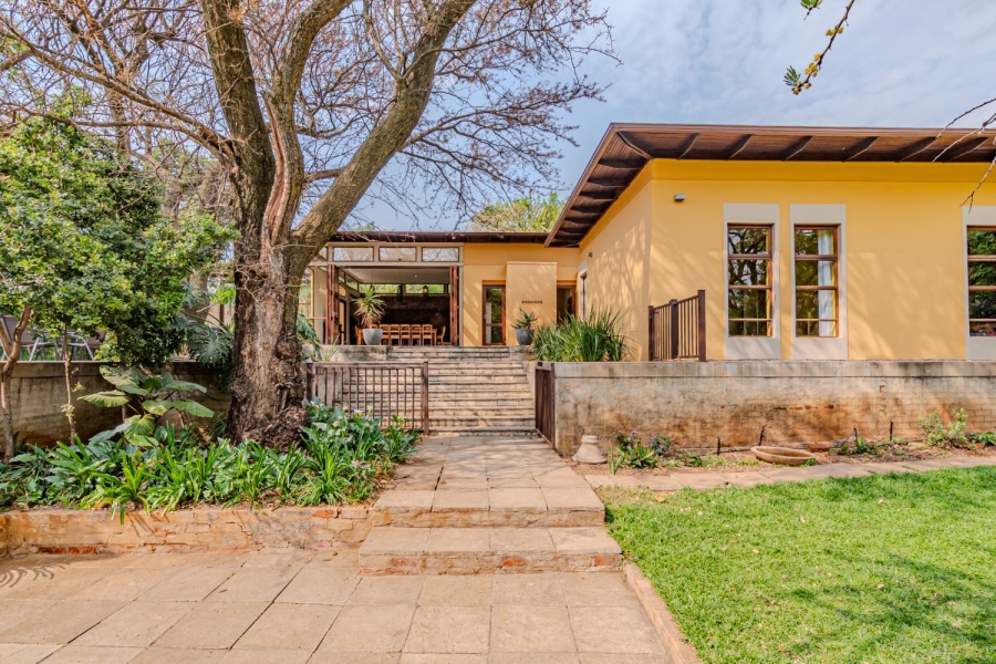 4 Bedroom Property for Sale in Waterkloof Gauteng