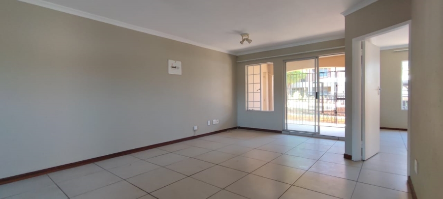 To Let 2 Bedroom Property for Rent in Heuweloord Gauteng