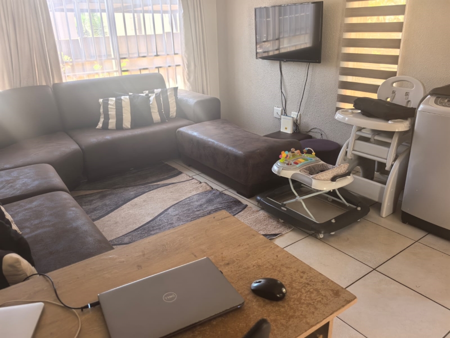 2 Bedroom Property for Sale in Amorosa Gauteng
