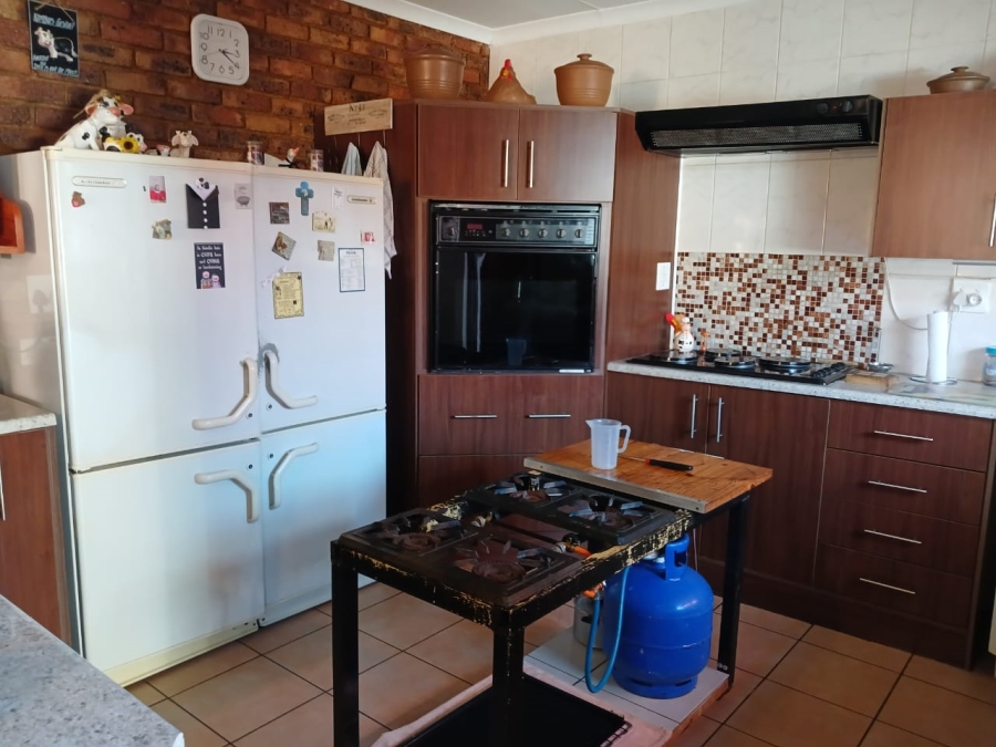 3 Bedroom Property for Sale in Homelake Gauteng