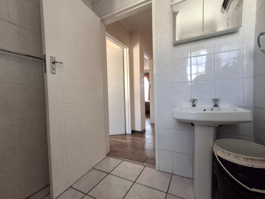 3 Bedroom Property for Sale in Eden Glen Gauteng