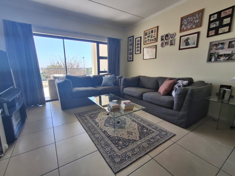 2 Bedroom Property for Sale in Greenstone Hill Gauteng