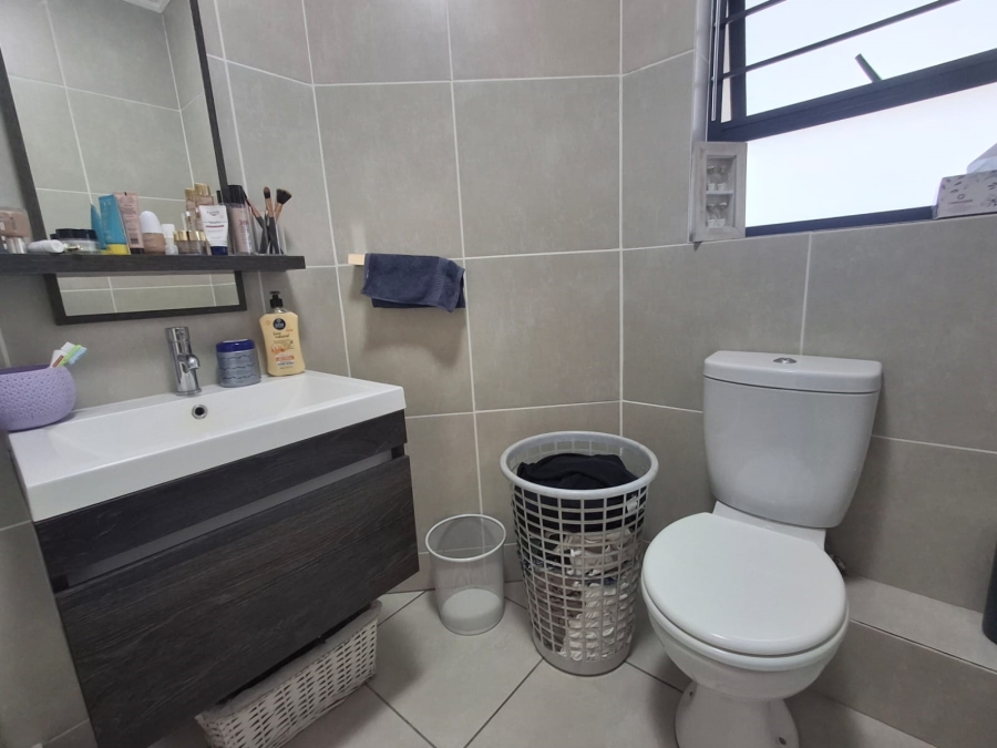 2 Bedroom Property for Sale in Greenstone Hill Gauteng