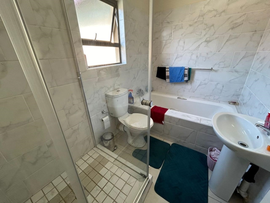 3 Bedroom Property for Sale in Amandasig Gauteng