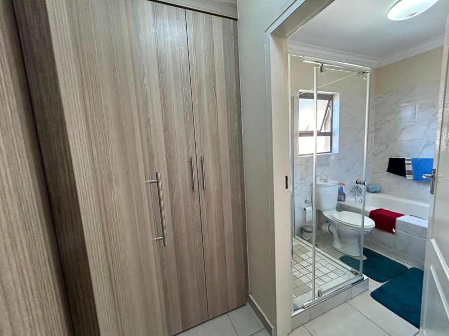 3 Bedroom Property for Sale in Amandasig Gauteng
