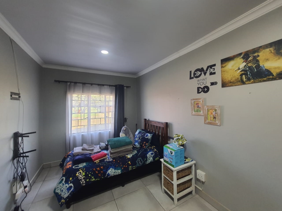 3 Bedroom Property for Sale in Mullerstuine Gauteng
