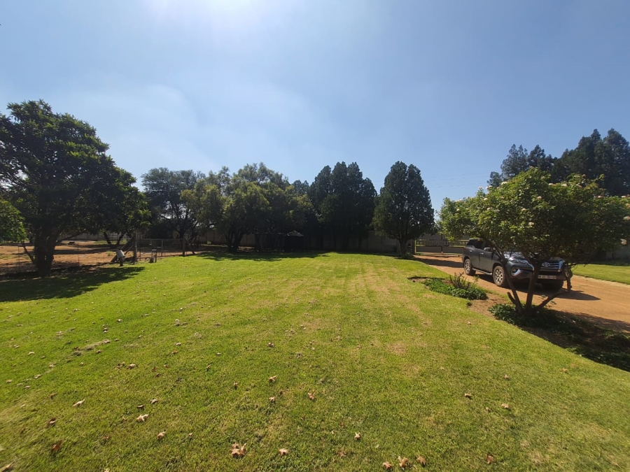 3 Bedroom Property for Sale in Mullerstuine Gauteng