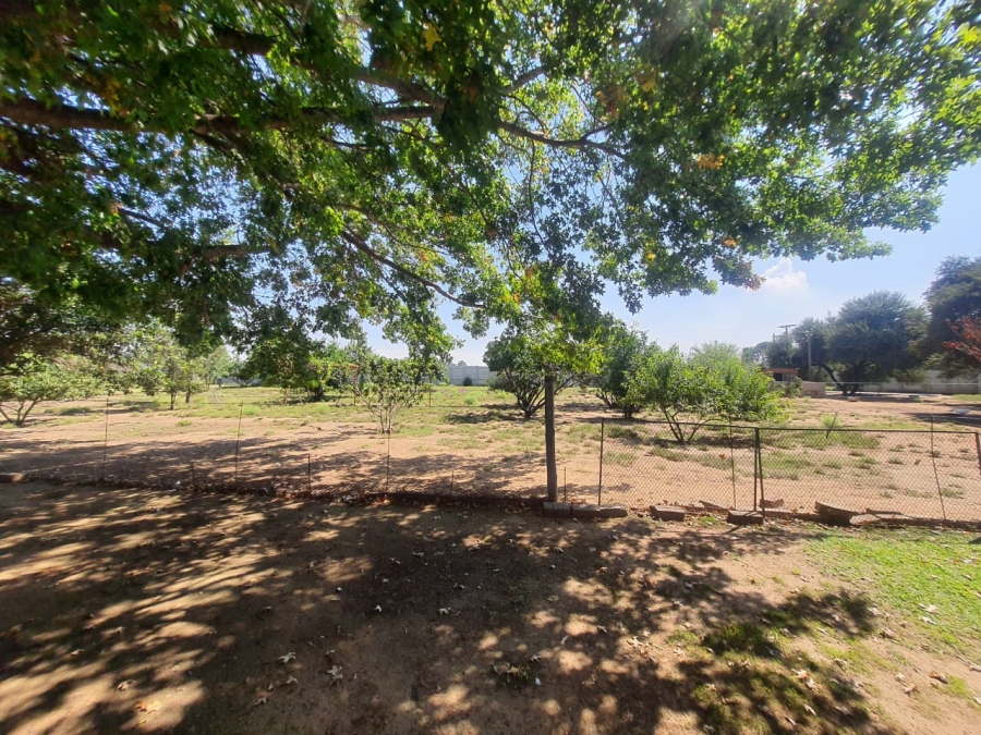 3 Bedroom Property for Sale in Mullerstuine Gauteng
