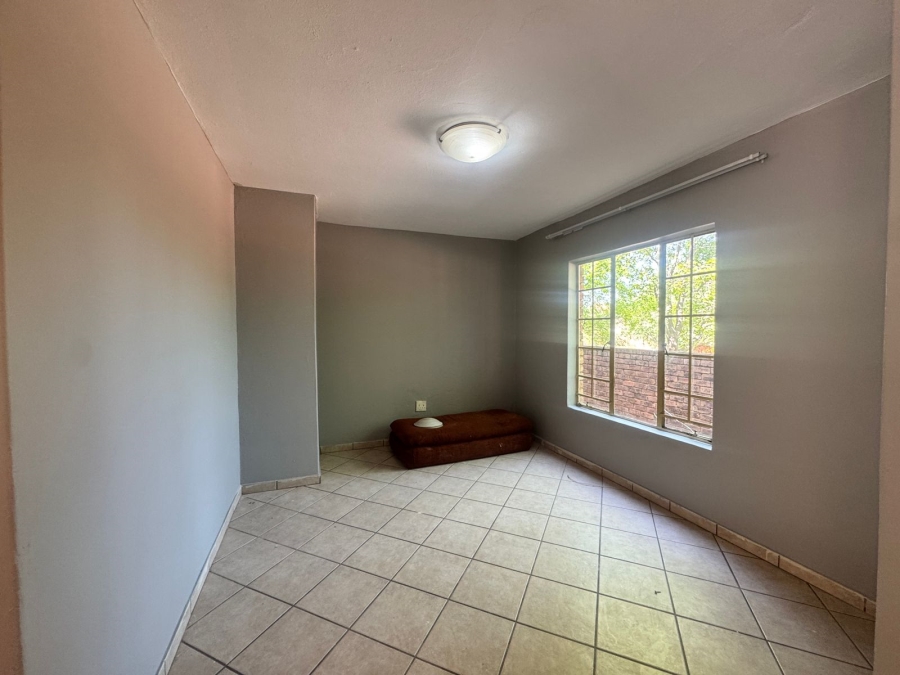 To Let 3 Bedroom Property for Rent in The Reeds Gauteng
