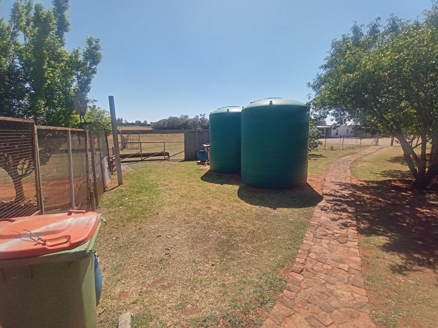 9 Bedroom Property for Sale in Pendale Gauteng