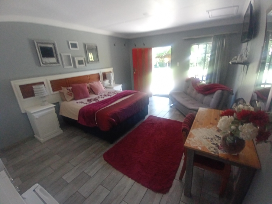 9 Bedroom Property for Sale in Pendale Gauteng