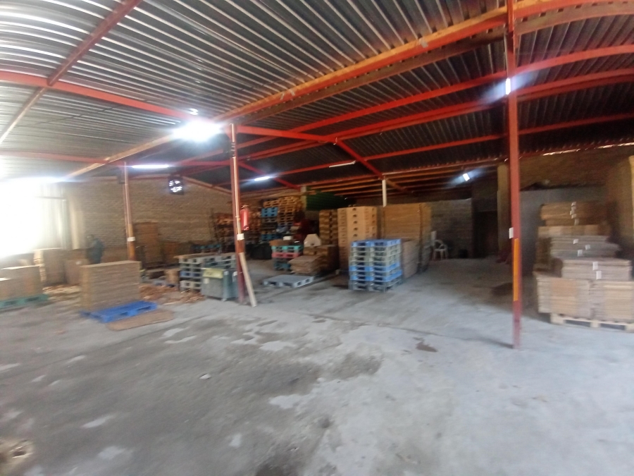 9 Bedroom Property for Sale in Pendale Gauteng