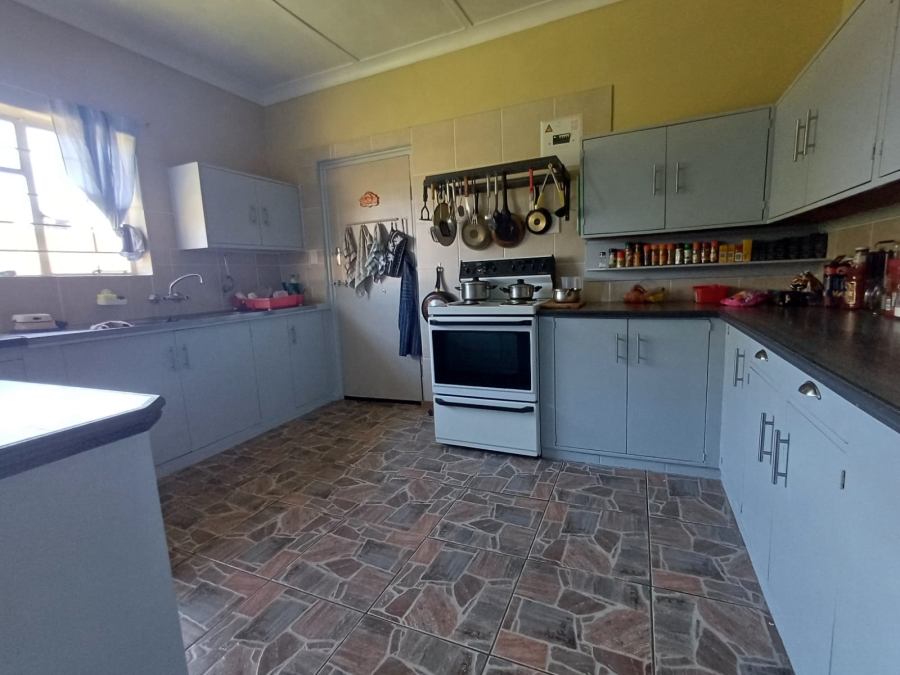 3 Bedroom Property for Sale in Manufacta Gauteng