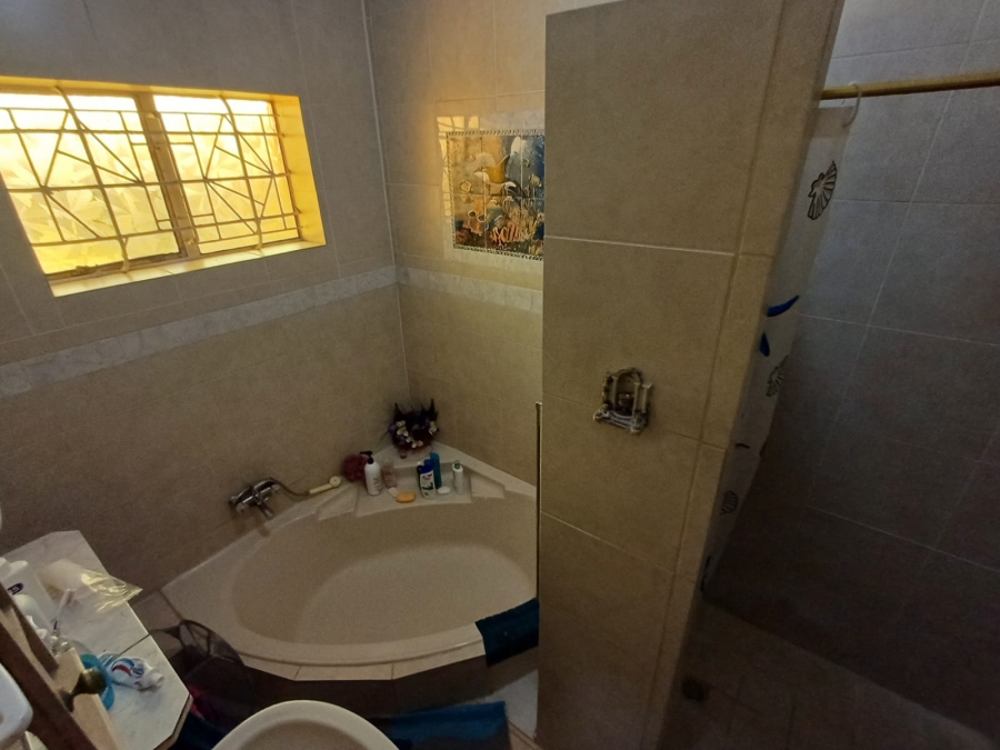 3 Bedroom Property for Sale in Manufacta Gauteng
