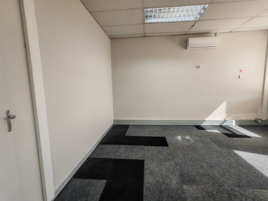 To Let commercial Property for Rent in Randjespark Gauteng