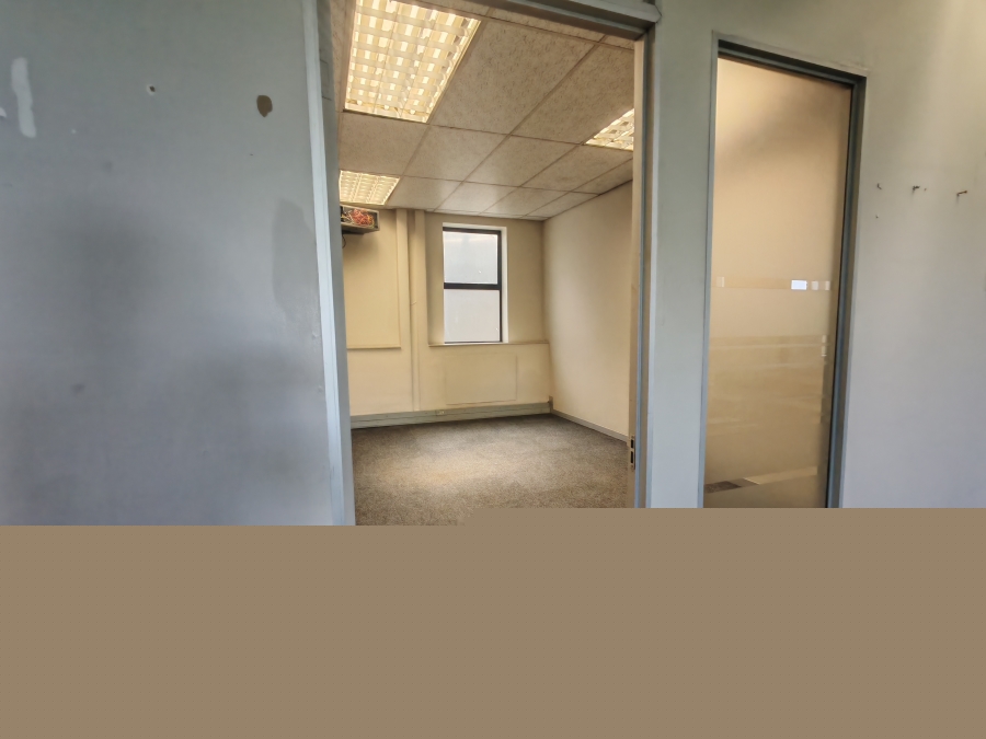 To Let commercial Property for Rent in Randjespark Gauteng
