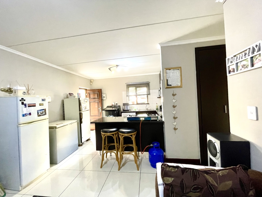 3 Bedroom Property for Sale in Erand Gardens Gauteng