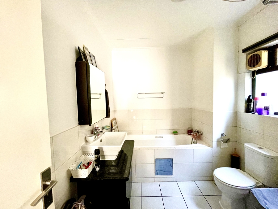 3 Bedroom Property for Sale in Erand Gardens Gauteng
