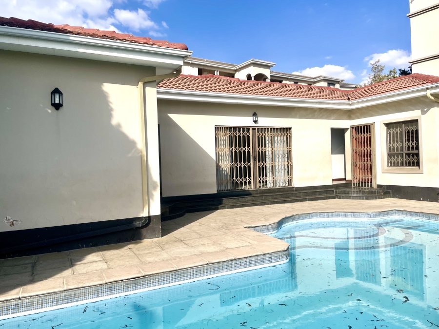 3 Bedroom Property for Sale in Erand Gardens Gauteng
