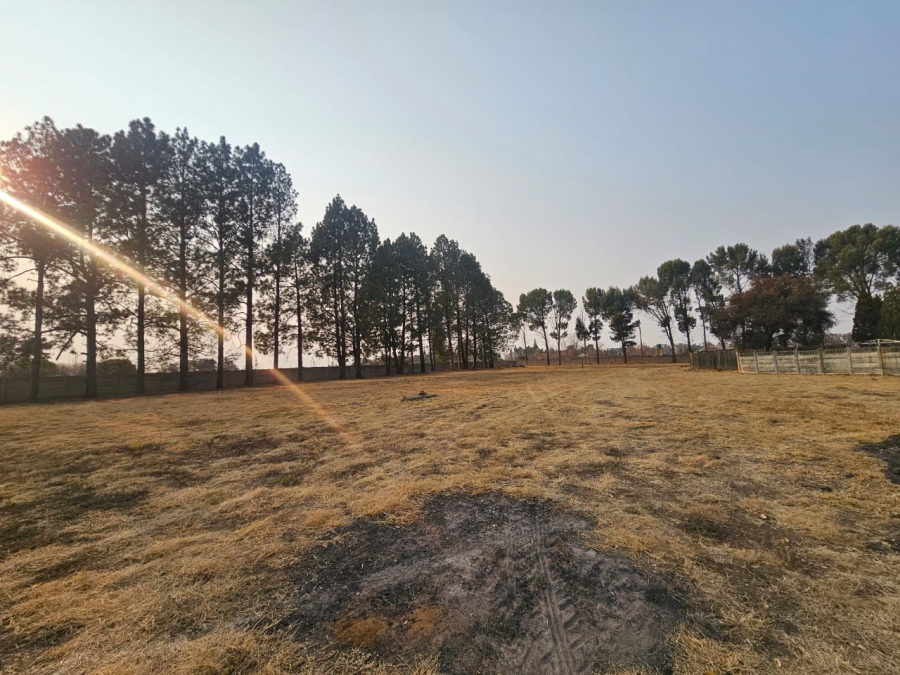 5 Bedroom Property for Sale in Miravaal Gauteng