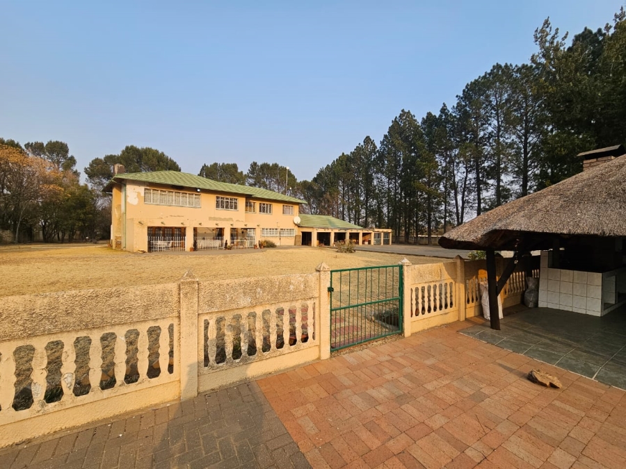 5 Bedroom Property for Sale in Miravaal Gauteng