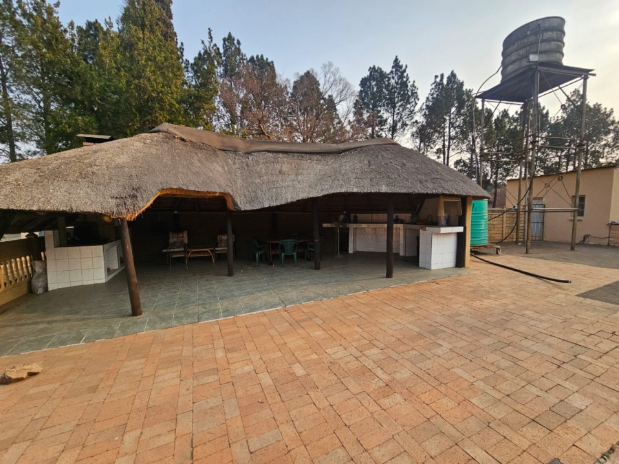 5 Bedroom Property for Sale in Miravaal Gauteng