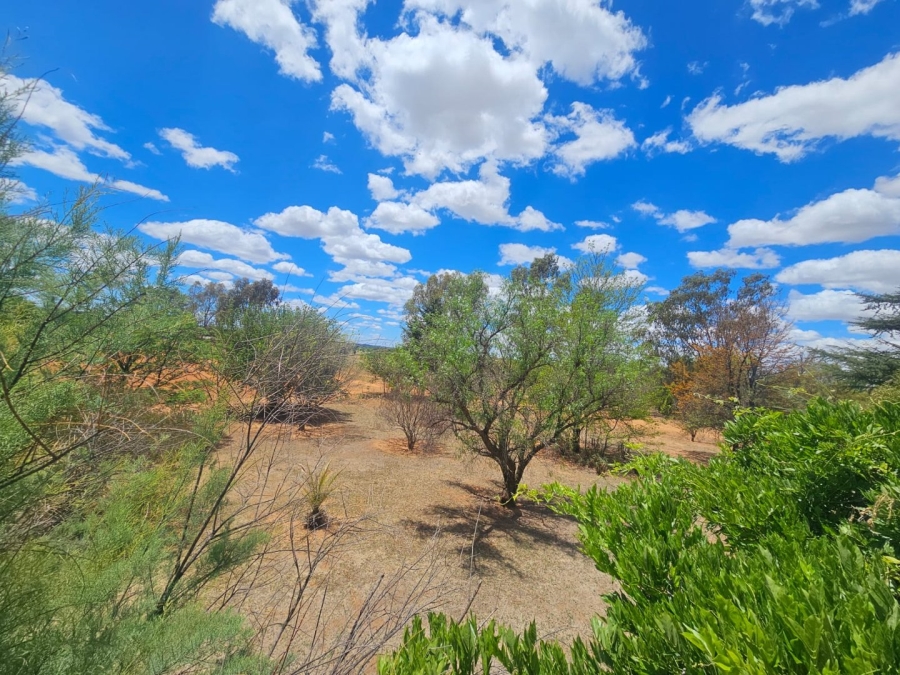 4 Bedroom Property for Sale in Theoville Gauteng