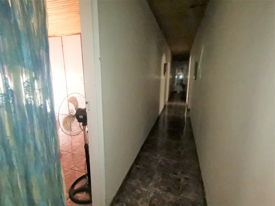 3 Bedroom Property for Sale in Roodia Gauteng