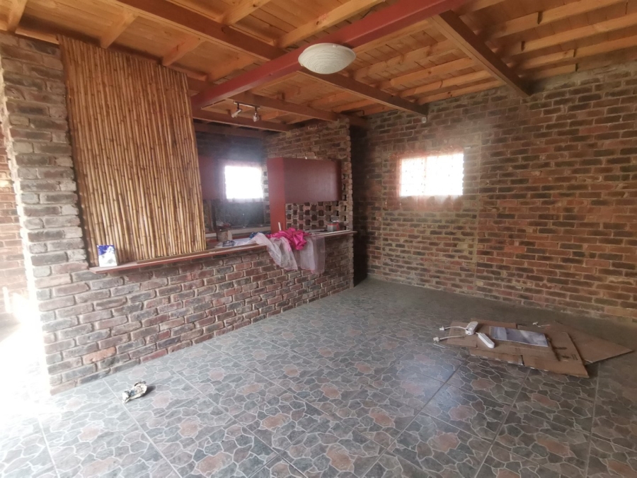 3 Bedroom Property for Sale in Roodia Gauteng
