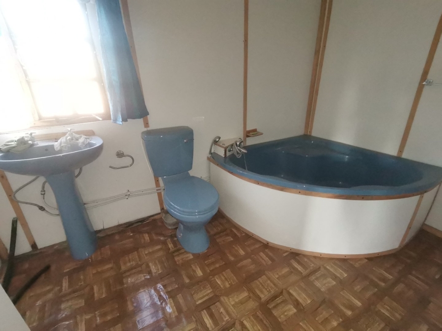 3 Bedroom Property for Sale in Roodia Gauteng