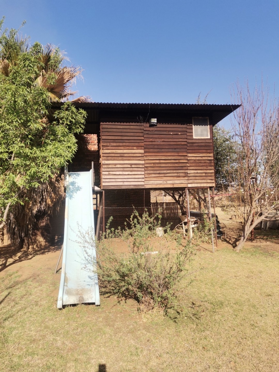 3 Bedroom Property for Sale in Roodia Gauteng