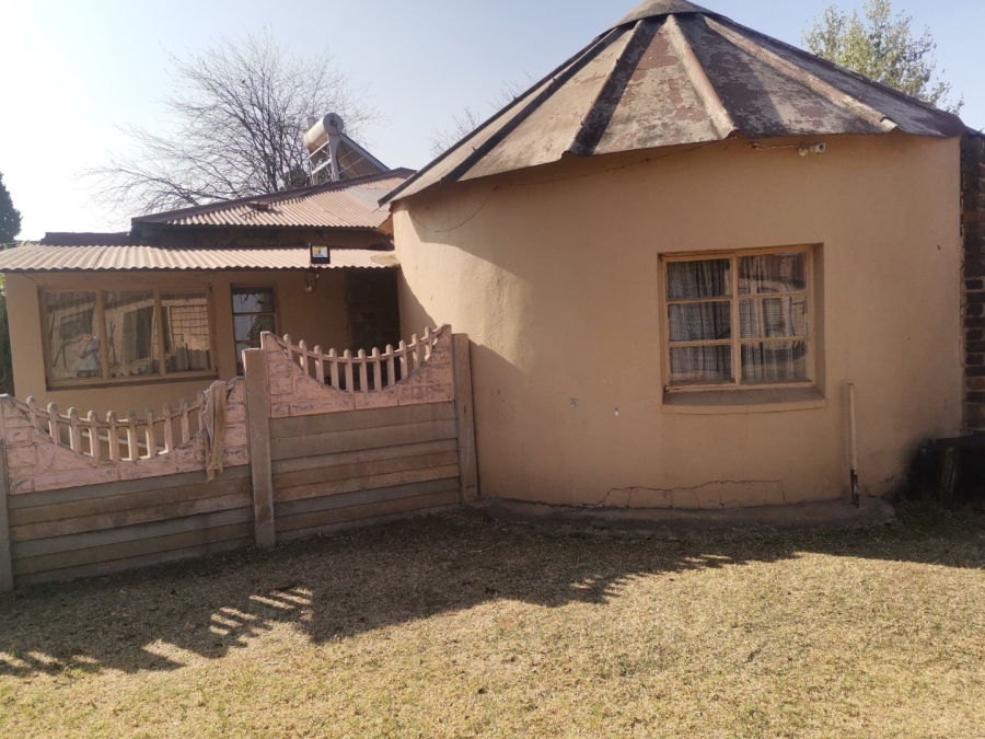3 Bedroom Property for Sale in Roodia Gauteng
