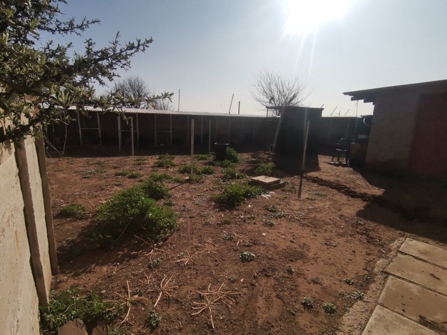3 Bedroom Property for Sale in Roodia Gauteng