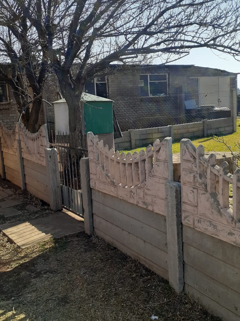 3 Bedroom Property for Sale in Roodia Gauteng