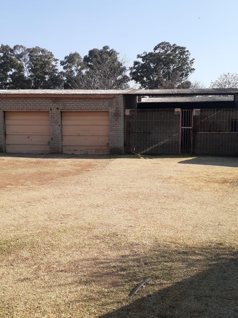 3 Bedroom Property for Sale in Roodia Gauteng